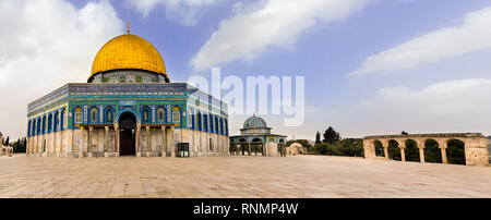 Dome of the Rock Islamic Mosque Temple Mount, Jerusalem, Israel, Middle East Stock Photo