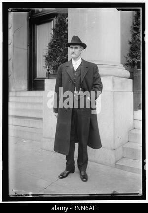 CARROLL, BERYL F. GOVERNOR OF IOWA, 1909-1913. GOVERNORS, GROUP Stock Photo