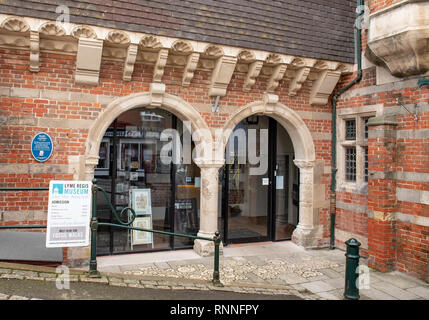The entrance to Lyme Regis Museum (The Philpot Museum) at Lyme Regis.  The museum is built on the site of the home of famous fossil hunter Mary Anning Stock Photo