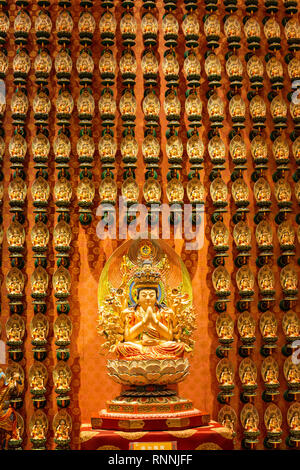 Guardian Deity in Wall Niche Surrounding the Prayer Hall, Buddha Tooth Relic Temple, Singapore. Stock Photo