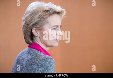 Berlin, Germany. 20th Feb, 2019. Ursula von der Leyen (CDU), Minister of Defense, will attend the Federal Cabinet meeting at the Chancellery. In the course of the day, two Bundestag committees deal with the fate of the naval training ship 'Gorch Fock', which is being renovated at the shipyard in Elsfleth, Lower Saxony. The costs have exploded. Credit: Michael Kappeler/dpa/Alamy Live News Stock Photo