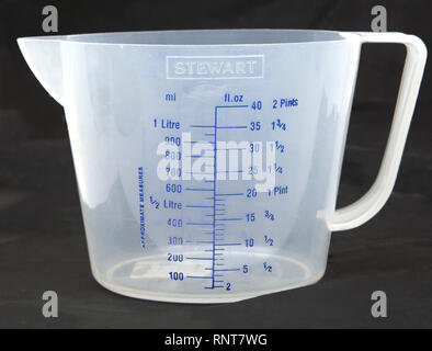 Stewart 2 Pints / 1 Litre Plastic Measuring Jug Stock Photo