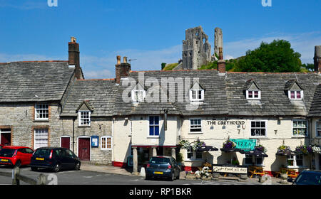 The Greyhound Pub, in Corfe Castle Town, Swanage, Dorset, Isle of Purbeck, UK Stock Photo