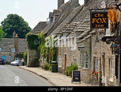 The Fox Inn at Corfe Castle Village, Swanage, Dorset, Isle of Purbeck, UK Stock Photo
