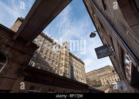 Halifax, West Yorkshire. The regenerated Dean Clough Mills. Stock Photo