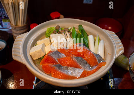 https://l450v.alamy.com/450v/rp1ycx/japanese-cuisine-ishikari-nabe-a-japanese-style-hot-pot-with-salmon-and-vegetabels-rp1ycx.jpg