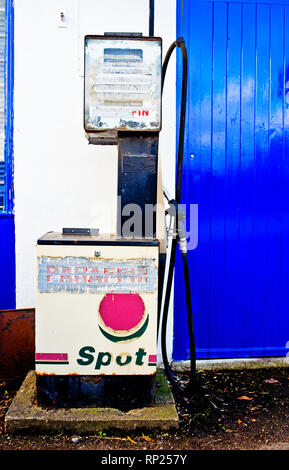 Old Paraffin Lamp, service station in Crakehall, North Yorkshire, England Stock Photo