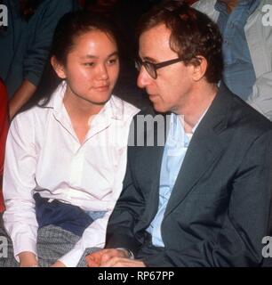 woody-allen-and-soon-yi-1990-