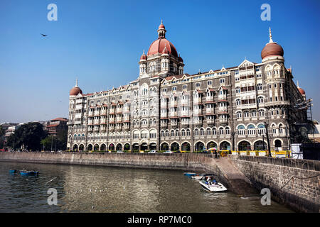 Taj Mahal hotel famous building of touristic part in Mumbai, India Stock Photo