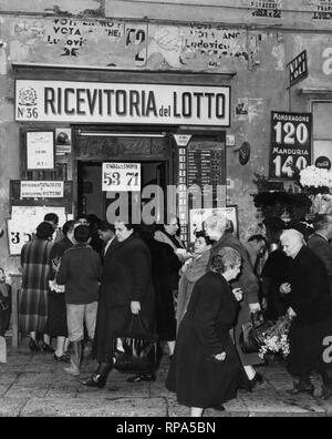 naples, state lottery office, 1958 Stock Photo