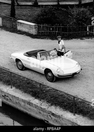 File:Alfa-Romeo Giulietta.jpg - Wikipedia