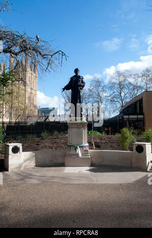 Statue of Emmeline Pankhurst near the Houses of Parliament, Westminster Stock Photo