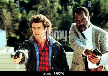 MEL GIBSON,DANNY GLOVER, LETHAL WEAPON 2, 1989 Stock Photo