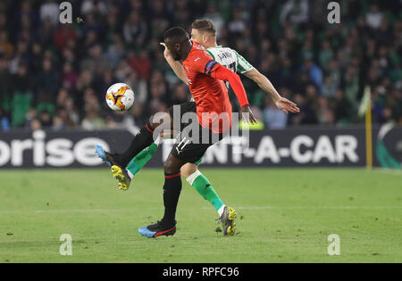 Diego Lainez of Real Betis during the UEFA Europa League match between Real  Betis and Ferencvaros TC played at Benito Villamarin Stadium on November  25, 2021 in Sevilla, Spain. (Photo by Antonio