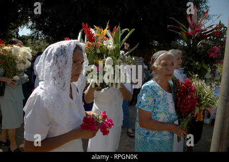 EL SALVADOR El Mozote, site of the massacre of children in 1981. Procession during memorial celebration. photograph by Sean Sprague 2008 Stock Photo