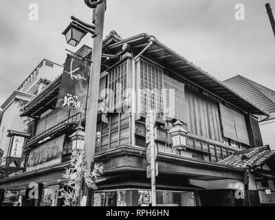 街並みコレクション　歓楽街　全12種 Metallic Arch Gate of Komagome Ginza Satsuki Shopping Street