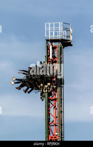 BEWDLEY, UK - FEBRUARY 21, 2019: The Venom Tower Drop Ride at the West Midlands Safari and theme park in Bewdley, Hereford and Worcester, England Stock Photo