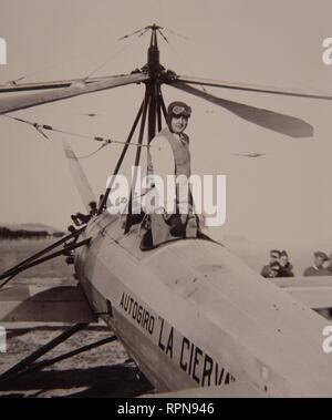 CIERVA Y CODORNIU , JUAN DE LA  INGENIERO ESPAÑOL . MURCIA 1895 - 1936  AUTOGIRO 1925. Stock Photo