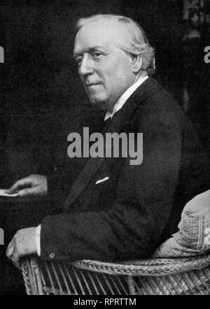 Herbert H Asquith, Prime Minister, July, 1914. By Walton Adams (1842-1934). Herbert Henry Asquith, 1st Earl of Oxford and Asquith (1852-1928), British statesman and Liberal Party politician who served as Prime Minister of the United Kingdom from 1908 to 1916. Stock Photo