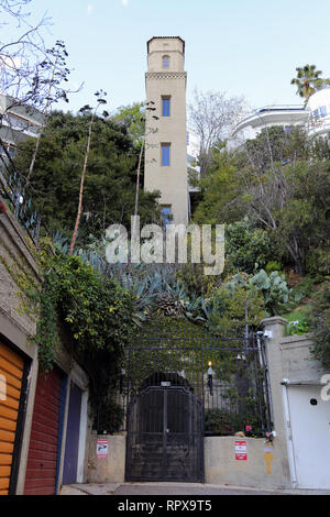 Los Angeles, CA / USA - Feb. 21, 2019: The High Tower Elevator in the Hollywood Heights neighborhood of L.A. is shown during an afternoon day. Stock Photo