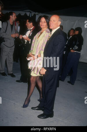 UNIVERSAL CITY, CA - JANUARY 27: Businessman Barry Diller attends APLA Commitment to Life VII Benefit on January 27, 1994 at Universal Studios in Universal City, California. Photo by Barry King/Alamy Stock Photo Stock Photo