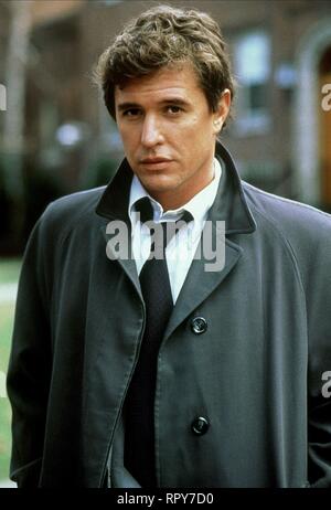 TOM BERENGER, SOMEONE TO WATCH OVER ME, 1987 Stock Photo