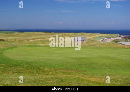 Balcomie Sands Beach and Crail Golf Society on a Sunny Summers Day, Craighead, Fife, Scotland, UK. Stock Photo