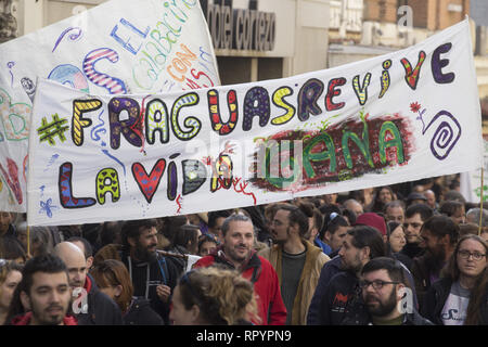 Madrid, Spain. 23rd Feb, 2019. Demonstrators are seen holding a banner saying Fraguas lives, life wins during the protest.Thousands of people protest in Madrid in support of the Eco village of Fraguas in Guadalajara so that it will not be demolished by the government of Castilla La Mancha. Credit: ZUMA Press, Inc./Alamy Live News Stock Photo