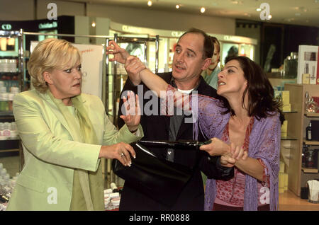 DER LETZTE ZEUGE / Tod eines Stars D 2000 / Michael H. Zens ANGELIKA MILSTER (Ines Höffgen), ULRICH MÜHE (Dr. Kolmaar), VASILIKI ROUSSI (Carla Rauter) / Überschrift: DER LETZTE ZEUGE / D 2000 Stock Photo