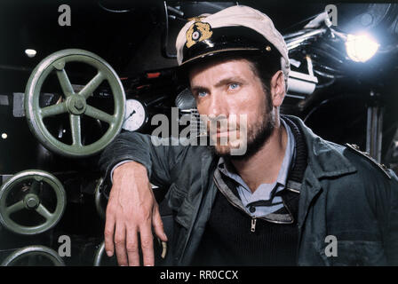 DAS BOOT / Teil 1 / BRD 1981 / Wolfgang Petersen / JÜRGEN PROCHNOW (Kommandant), 'Das Boot', 1981. 31240/# / Überschrift: DAS BOOT / BRD 1981 Stock Photo