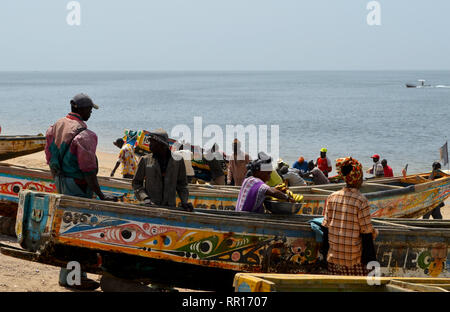 Artisanal pirogues at the beach of Djiffère, Senegal Stock Photo