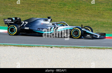 Valtteri Bottas (FIN) Mercedes AMG F1 W09 - front wing, front