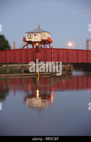 Wilmington railway bridge, river Hull, Kingston upon Hull Stock Photo