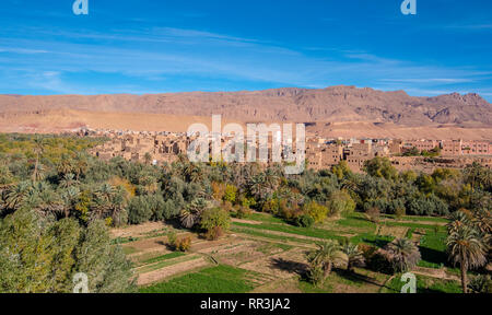 River area at M’Goun Valley – the Valley of the roses, where blossoms are harvested to make Rose Oil and other cosmetic products. Todra gorge Stock Photo