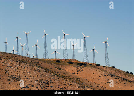 Image of sustainable energy production by wind farms in the desert region of Tehachapi, California, USA Stock Photo