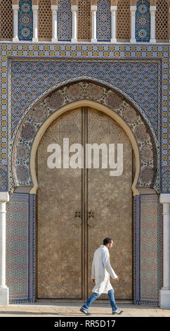 Famed entrance to Dar el-Makhzen Royal Palace, Fes Stock Photo