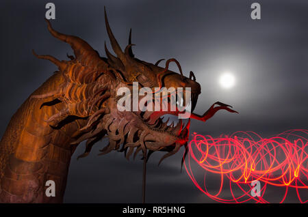 Sea serpent sculpture in the middle of Anza-Borrego Desert by artist Ricardo Breceda Stock Photo