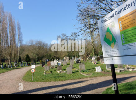 Nunhead Cemetery in South East London Stock Photo