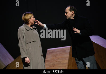 Bremen, Germany. 19th Feb, 2019. Silke Buchholz in the role of Angela Merkel in the time after her chancellorship and Markus Seuß in the role of her former driver appear during the rehearsal at the Shakespear Company in Bremen. The premiere of the play 'Angela I.' will take place on 28.02.2019. (to dpa 'play 'Angela I.' catapults post-Merkel era into now') Credit: Mohssen Assanimoghaddam/dpa/Alamy Live News Stock Photo