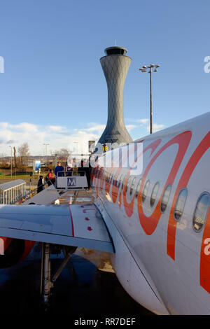 Passengers boarding an easyjet plane at Edinburgh airport Scotland UK Stock Photo