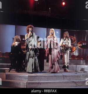 ABBA (Agnetha Fältskog, Anni-Frid Lyngstad, Björn Ulvaeus, Benny Andersson), Swedish Pop Group (1970s) / Überschrift: ABBA Stock Photo