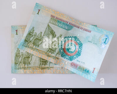 Foreign money banknotes; Jordanian Dinar, 1 Dinar notes with Great Arab Revolt (1916) Hashemite Kingdom of Jordan Stock Photo