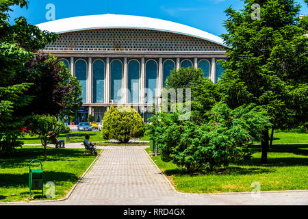 BUCHAREST, ROMANIA - JUNE 05, 2017: Sala Palatului (Palace Hall) Is A Conference Center and Concert Hall Built In 1959 Stock Photo