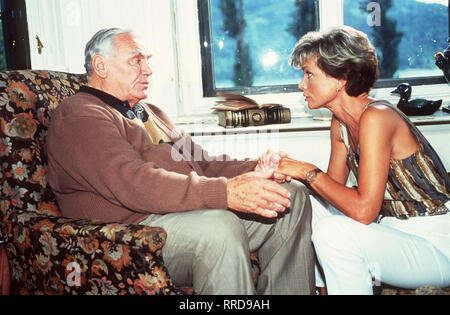 Uschi Glas Als Tierarztin Christine Mit Pony 1986 Uberschrift Tierarztin Christine Stock Photo Alamy