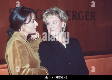 GIRL FRIENDS - FREUNDSCHAFT MIT HERZ- Szene: Die pfiffige Renee Stock ...