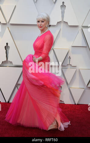 Hollywood, CALIFORNIA, USA. 24th Feb, 2019. Helen Mirren arrives to the red carpet for the 91th Oscars Awards Ceremony in Hollywood, California on Sunday 24 February 2019.EMILIO FLORES Credit: Emilio Flores/Prensa Internacional/ZUMA Wire/Alamy Live News Stock Photo