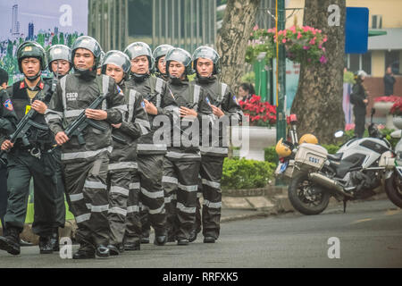 Hanoi, Vietnam. 26th Feb, 2019. Vietnamese CSCD Police guard the route where Kim Jong Un’s motorcade will arrive at the Melia Hotel. The North Korean ruler arrived in Vietnam a day before the DPRK-USA Hanoi Summit, the second meeting between US President Donald Trump and Kim, scheduled for 27-28 February in Hanoi. Credit: barbara cameron pix/Alamy Live News Stock Photo