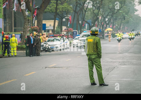 Hanoi, Vietnam. 26th Feb, 2019. Vietnamese Police guard the route where Kim Jong Un’s motorcade will arrive at the Melia Hotel. The North Korean ruler arrived in Vietnam a day before the DPRK-USA Hanoi Summit, the second meeting between US President Donald Trump and Kim, scheduled for 27-28 February in Hanoi. Credit: barbara cameron pix/Alamy Live News Stock Photo