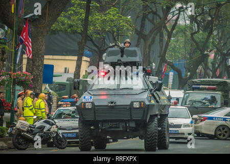 Hanoi, Vietnam. 26th Feb, 2019. An armoured tank operated by the Vietnamese Police guards the route as Kim Jong Un’s motorcade arrives at the Melia Hotel. The North Korean ruler arrived in Vietnam a day before the DPRK-USA Hanoi Summit, the second meeting between US President Donald Trump and Kim, scheduled for 27-28 February in Hanoi. Credit: barbara cameron pix/Alamy Live News Stock Photo