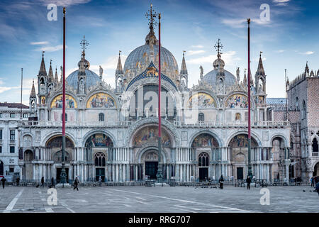 A view of St Mark's Basilica in Venice. From a series of travel photos in Italy. Photo date: Tuesday, February 12, 2019. Photo: Roger Garfield/Alamy Stock Photo
